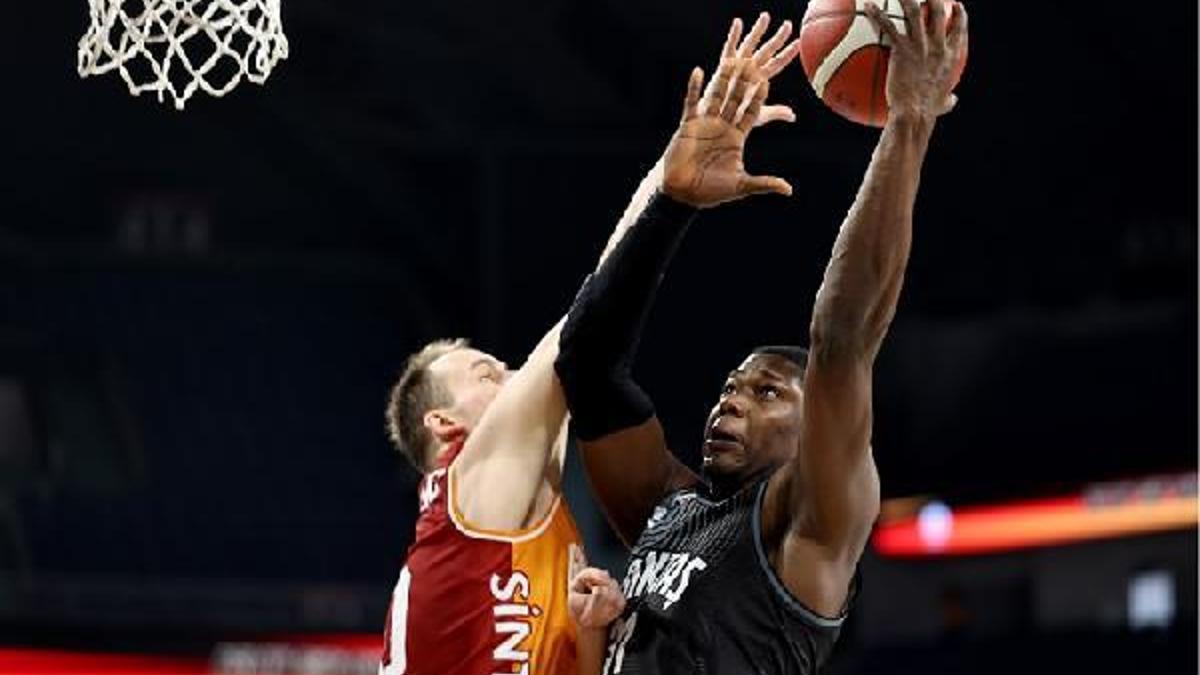 Galatasaray Ekmas, Beşiktaş Emlakjet’i yendi