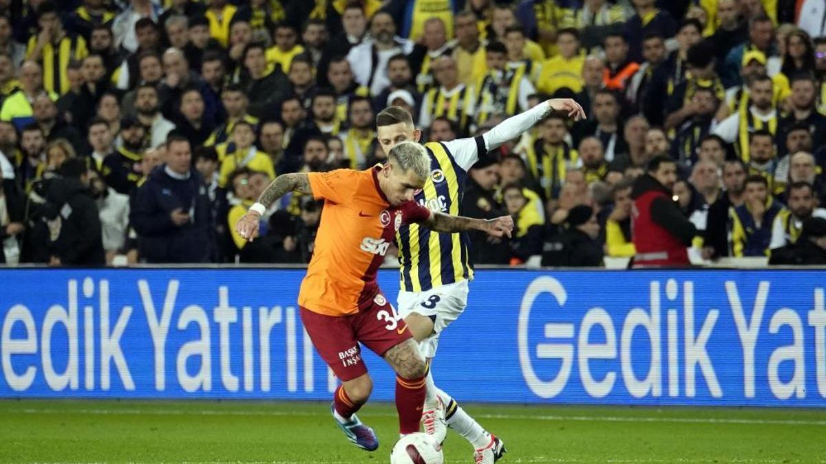 Lucas Torriera ve Sacha Boey derbide cezalı duruma düştü