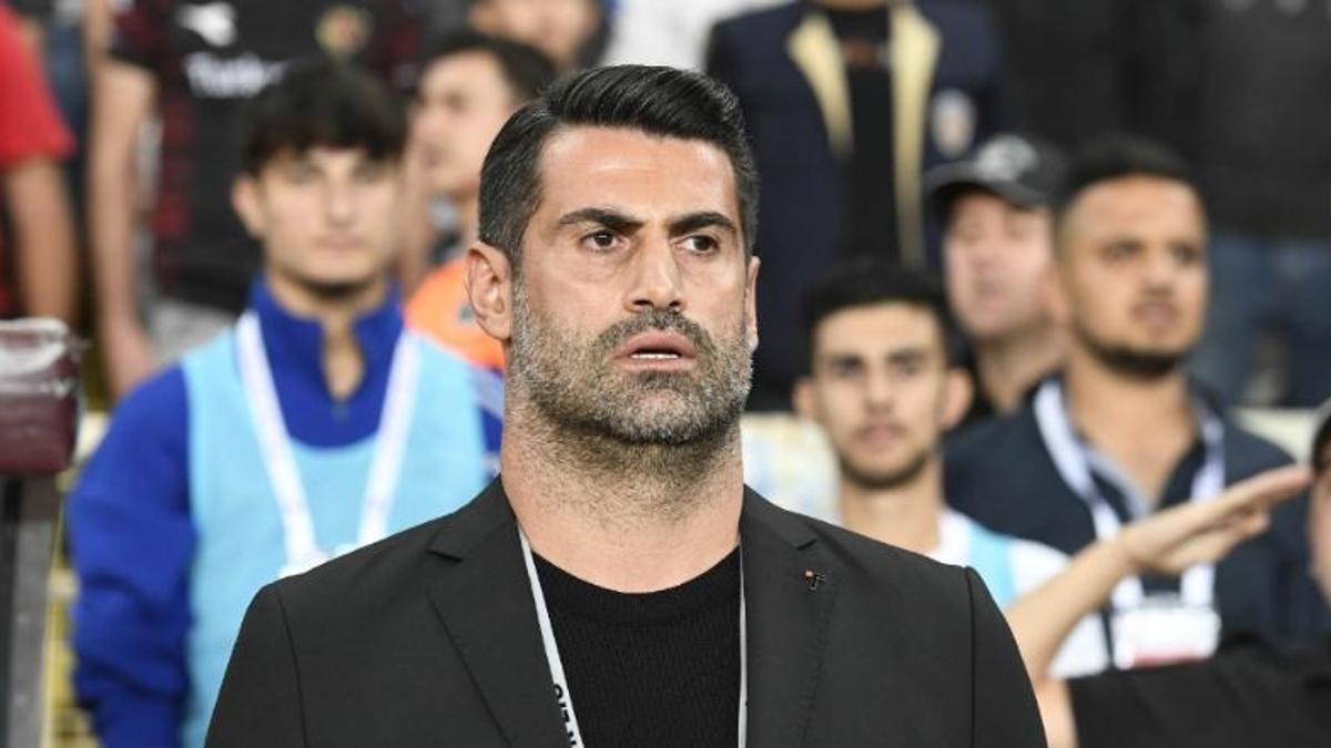 Hatayspor teknik direktör Volkan Demirel istifa etti mi?