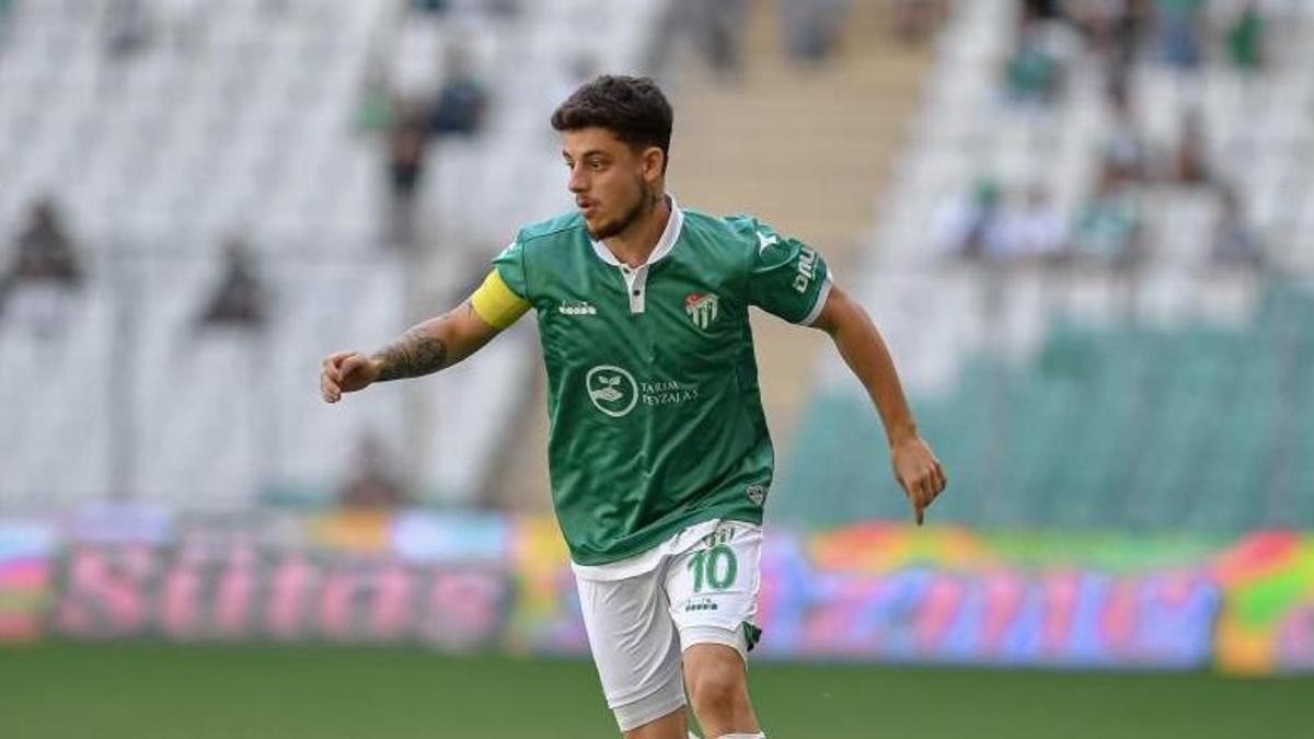 Bursaspor’da Çağatay Yılmaz ve Bilal Güney affedildi