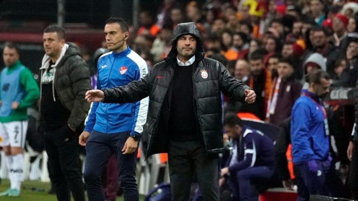 Okan Buruk’a Belhanda ve Ziyech soruldu