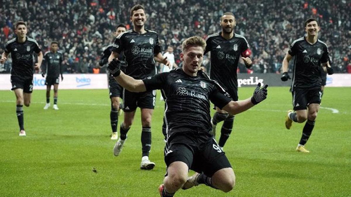 Semih Kılıçsoy’dan 571 dakikada 6 gol 1 asist!