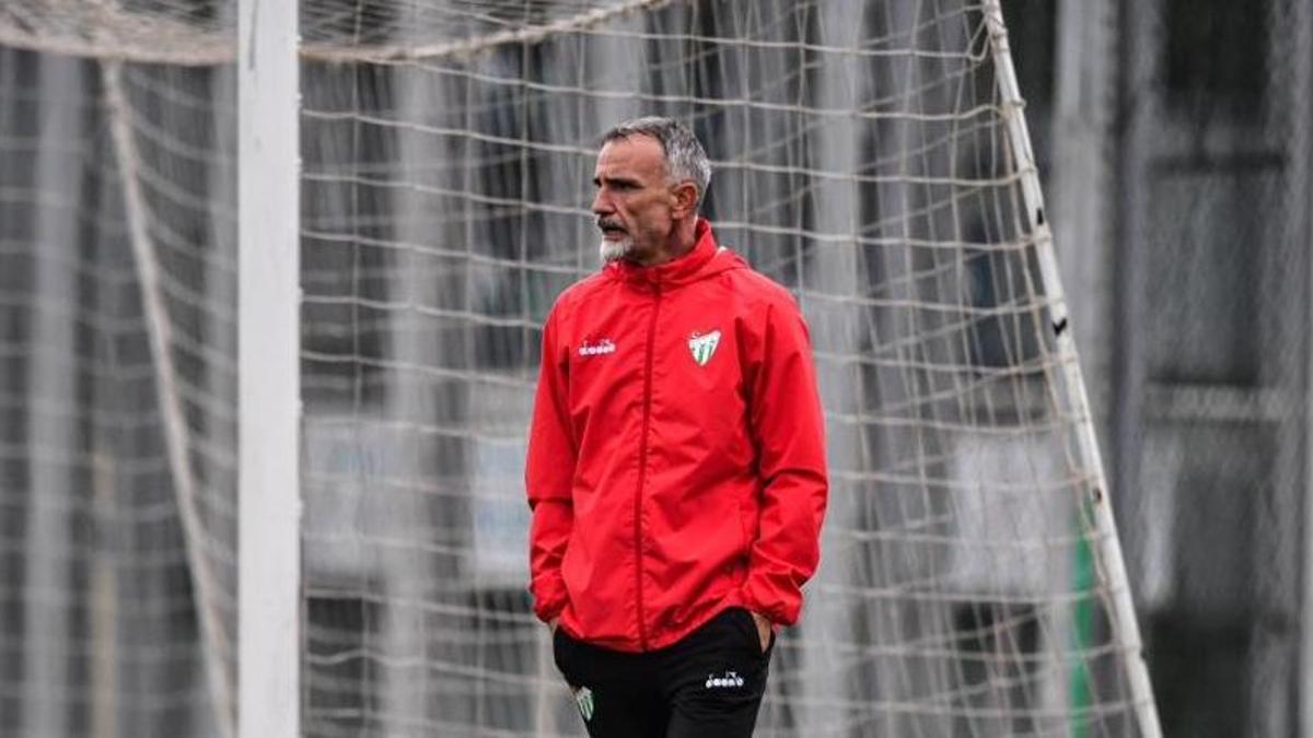 Bursaspor’da Murat Sözkesen’le yollar ayrıldı
