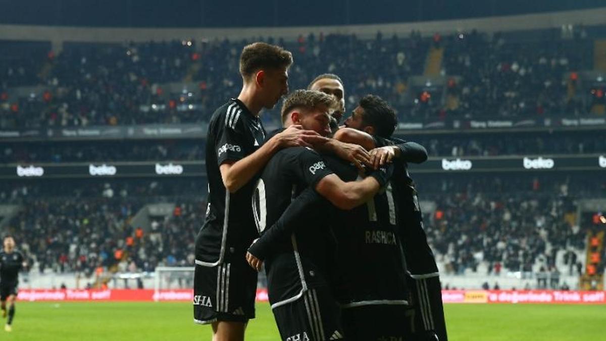 Beşiktaş Adana Demirspor CANLI YAYIN