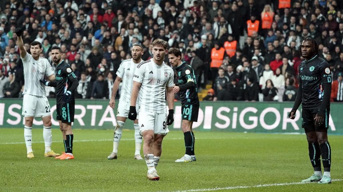 Beşiktaş’ta gol yok, kırmızı kart var