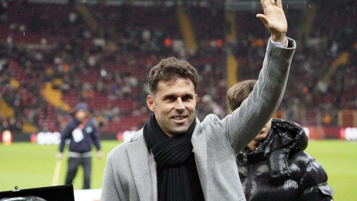 Cassio Lincoln’e plaket verildi – Son Dakika Futbol Haberi