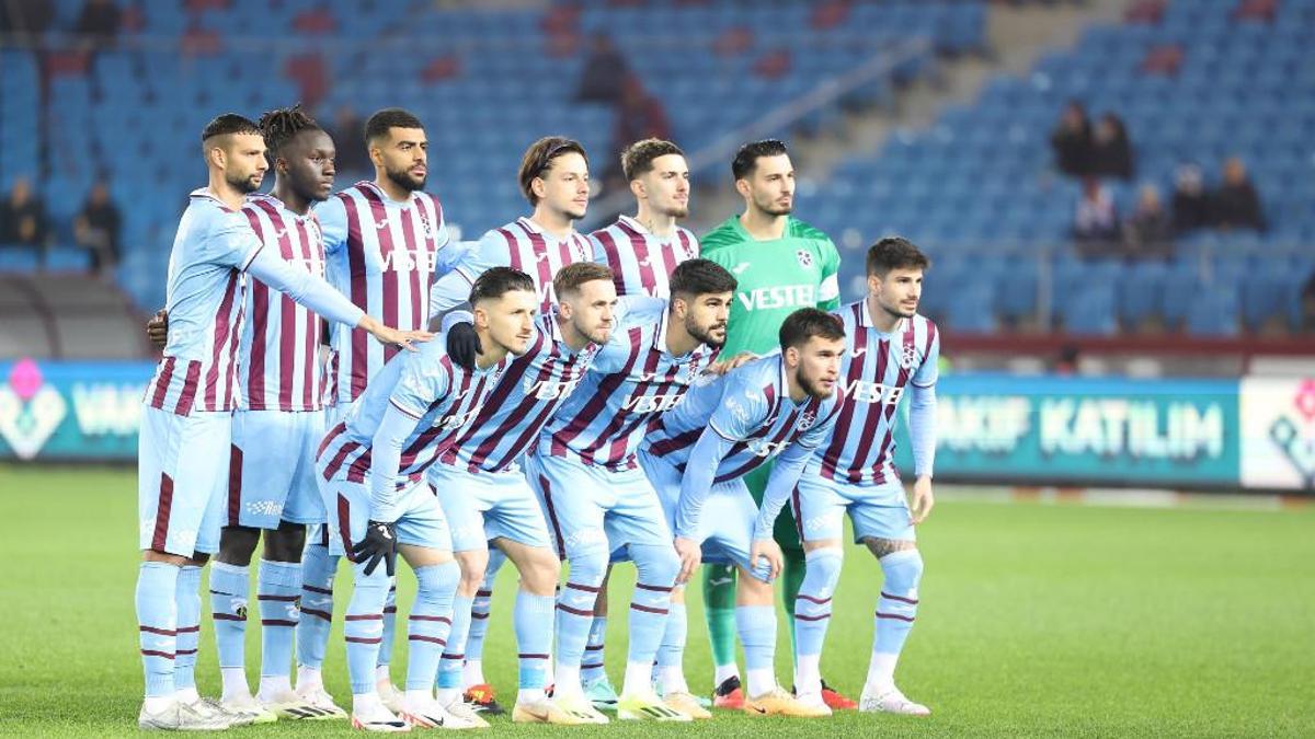 Trabzonspor taraftarından istifa tezahüratı – Son Dakika Futbol Haberi