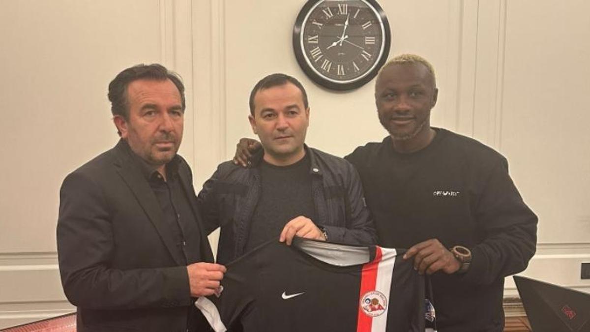 İbrahim Yattara, 43 yaşında transfer yaptı