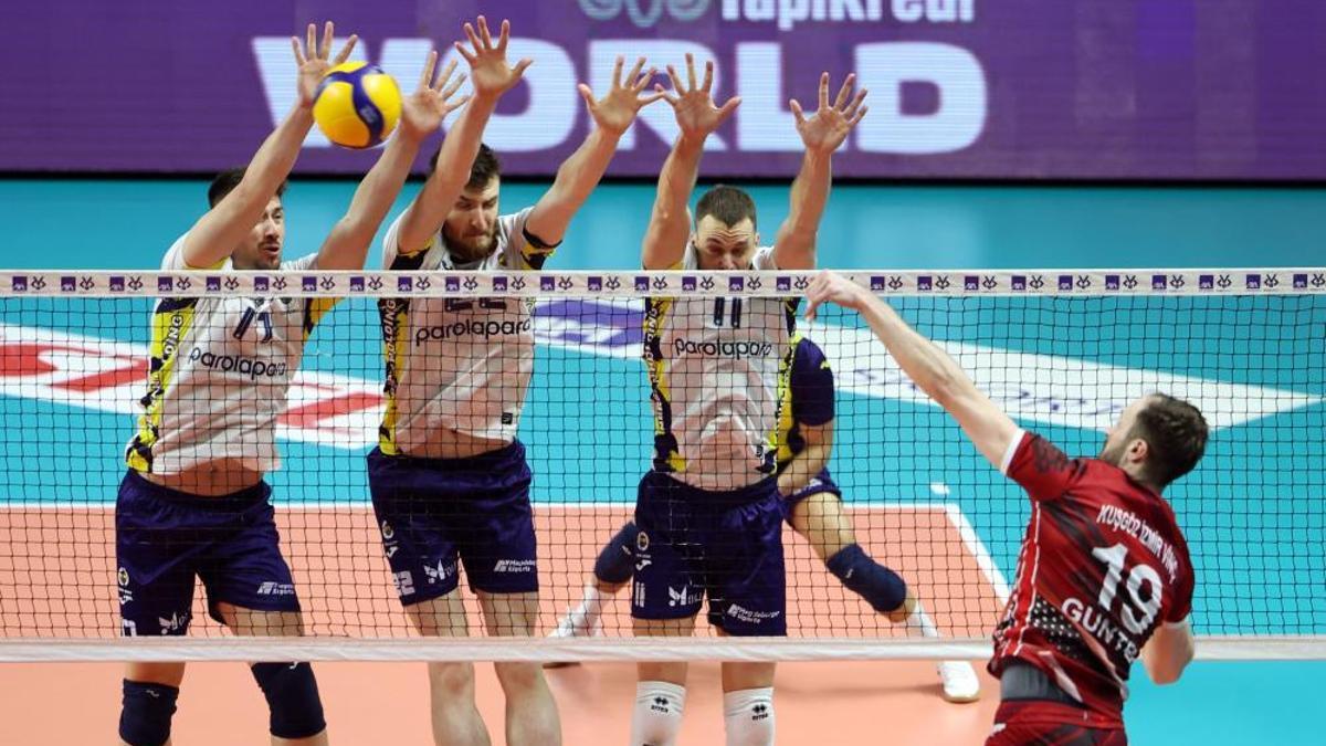 Fenerbahçe, Kupa Voleyde yarı finale yükseldi