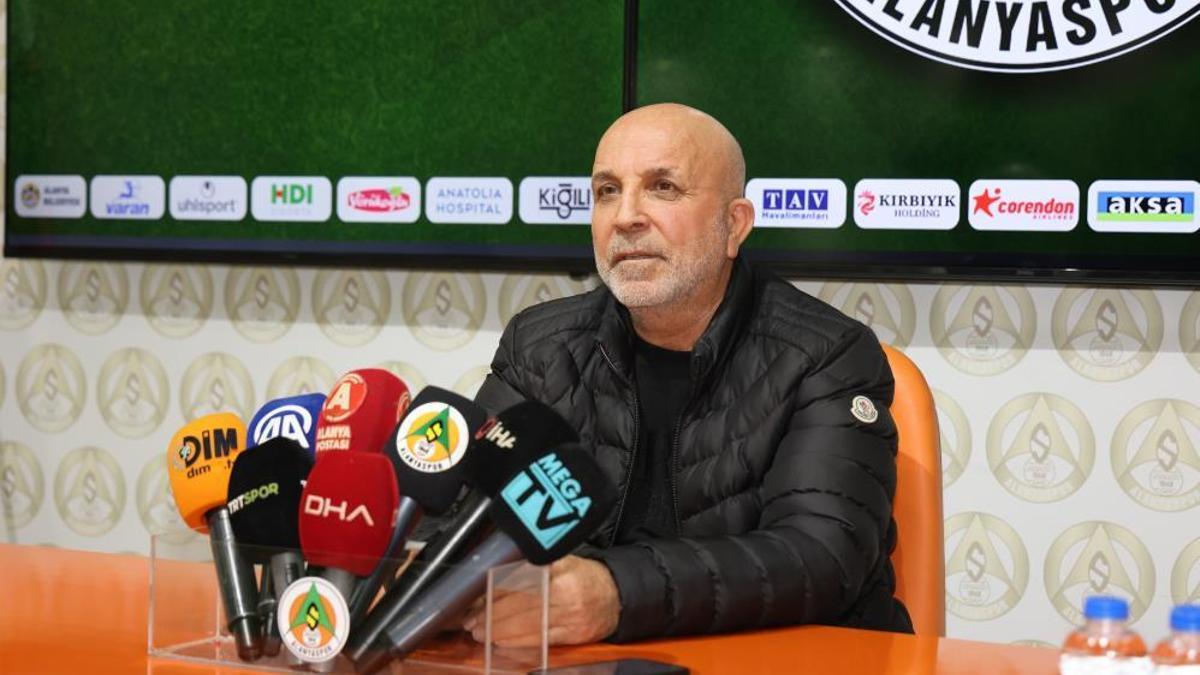 Alanyaspor’dan Fenerbahçe maçındaki hakem hatalarına tepki