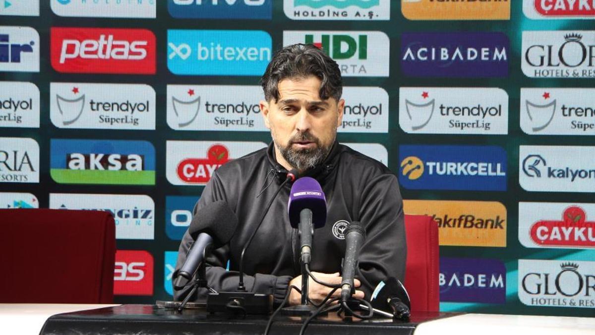 İlhan Palut’tan Fenerbahçe sözleri: Kötü goller yedik