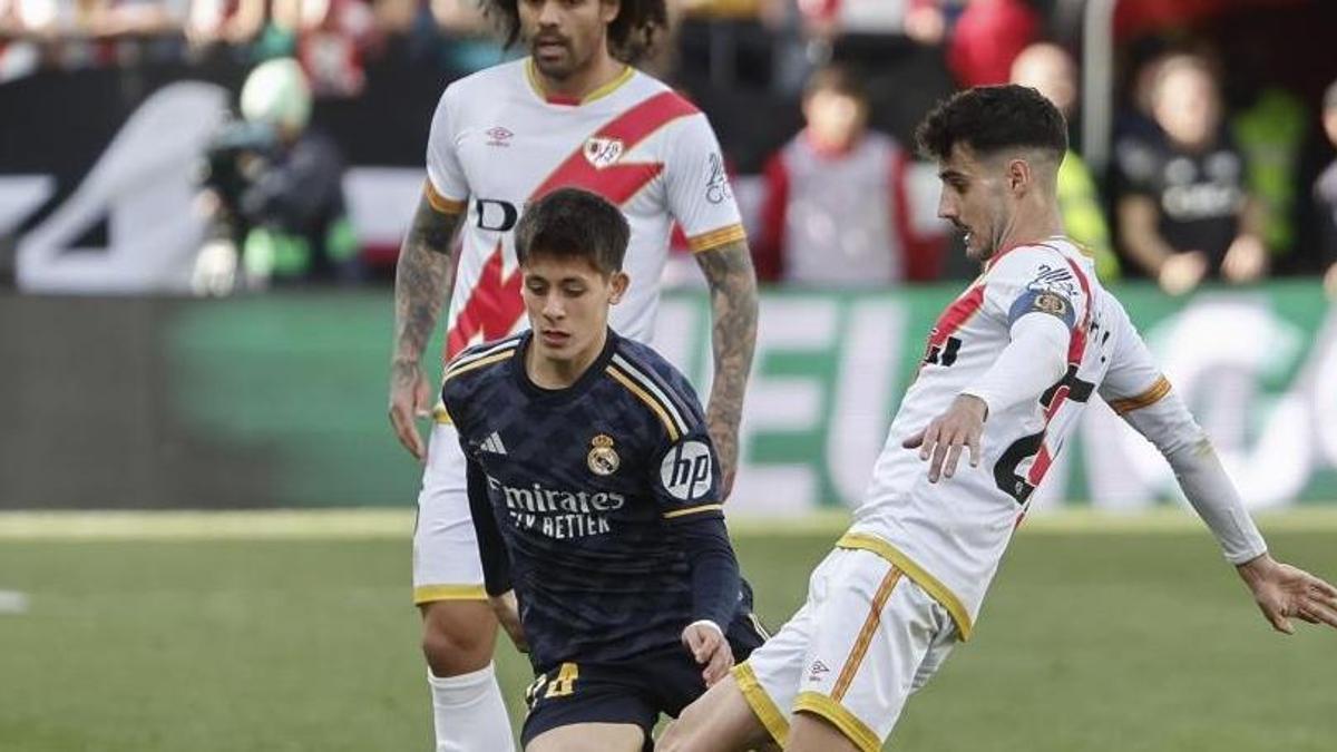 Real Madrid Rayo Vallecano’ya takıldı
