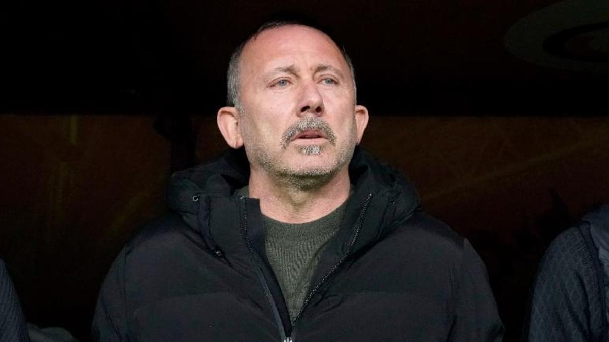 Sergen Yalçın: Hakem arkadaşlara bir tavsiyem var