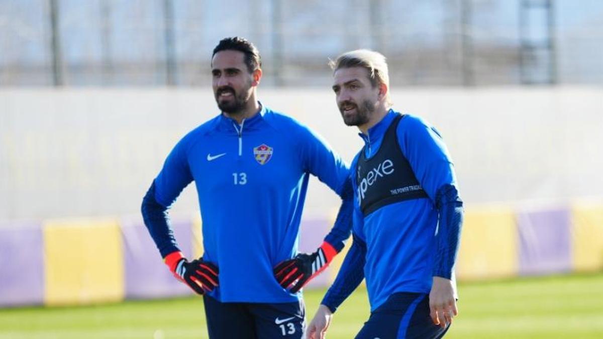 Eyüpspor’da Caner Erkin’e 6 maç ceza