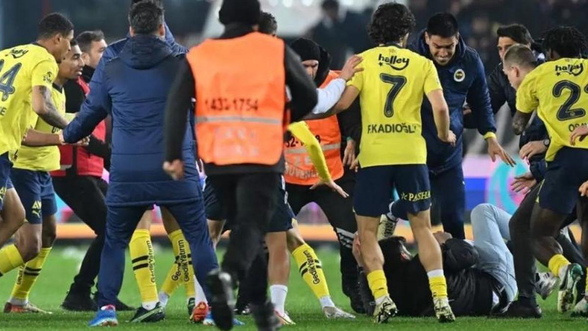 Trabzonspor – Fenerbahçe maçının PFDK sevkleri haftaya kaldı