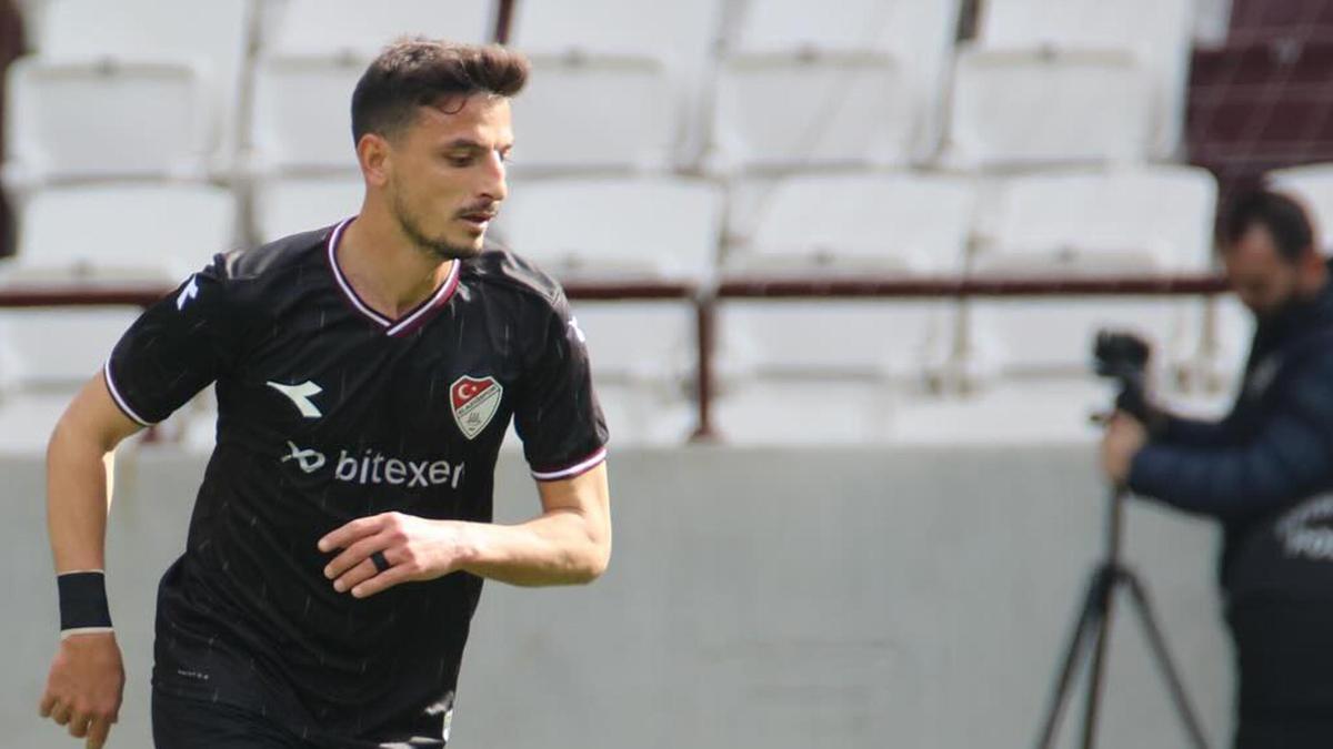 Ceza alan futbolcudan PFDK’ya tepki: Hakkımı helal etmiyorum