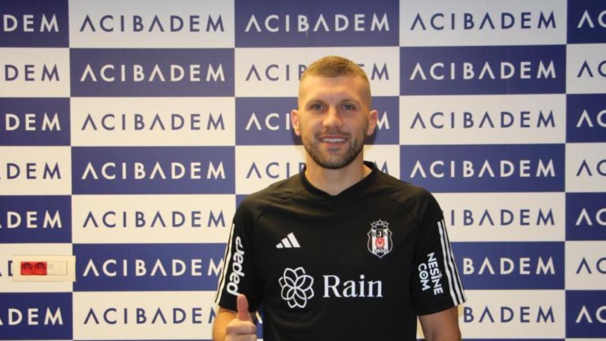 Beşiktaş’ta Ante Rebic’e sürpriz talip! Satışına onay…