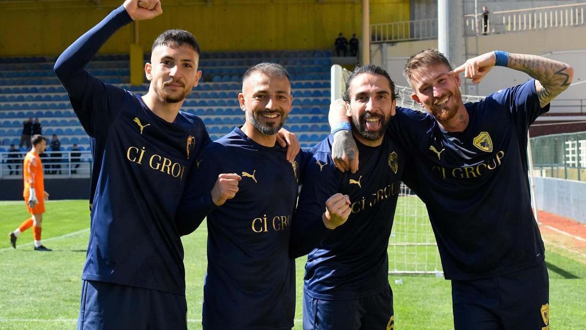 Bucaspor 1928 zirveyle farkı eritti; şampiyonluğa yaklaştı