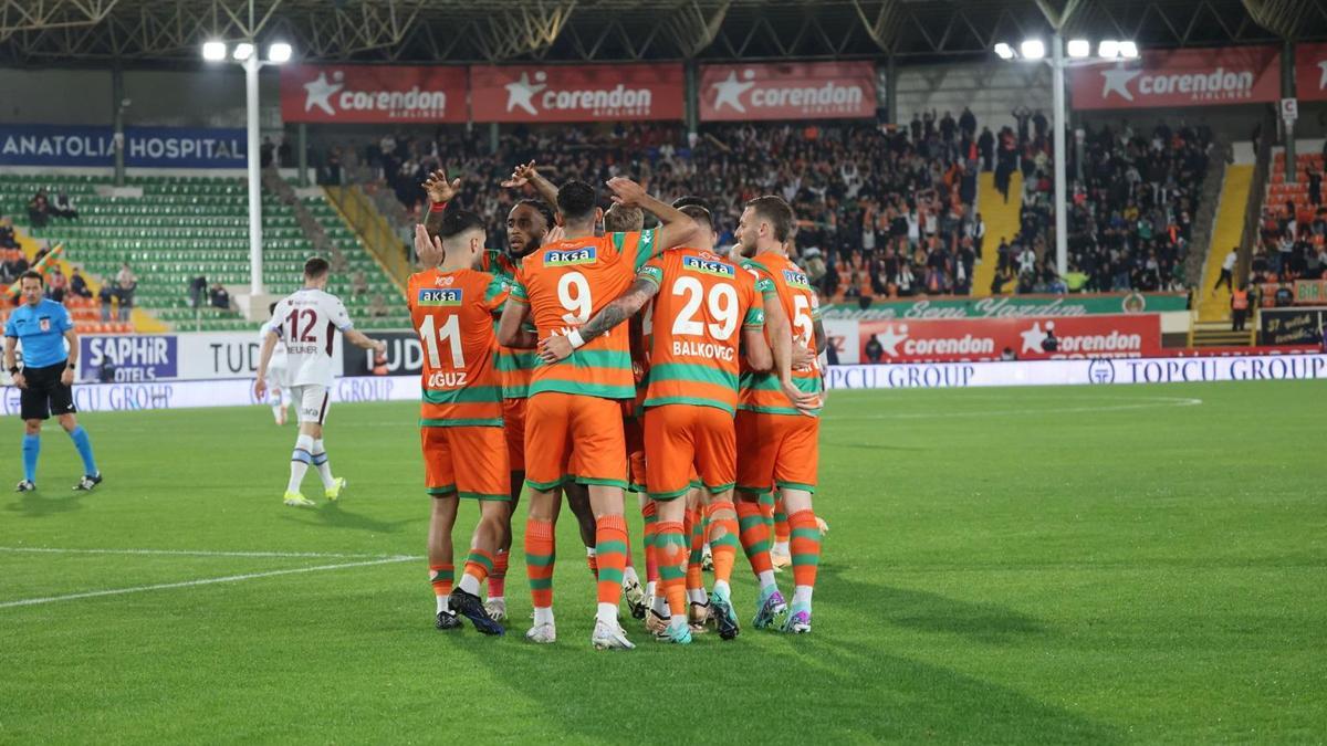 Alanyaspor – Galatasaray maçının biletleri satışa çıktı! İşte bilet fiyatları…