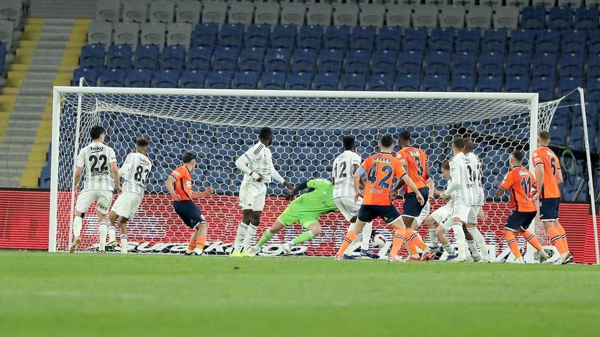 Beşiktaş’a eski dosttan son dakika şoku