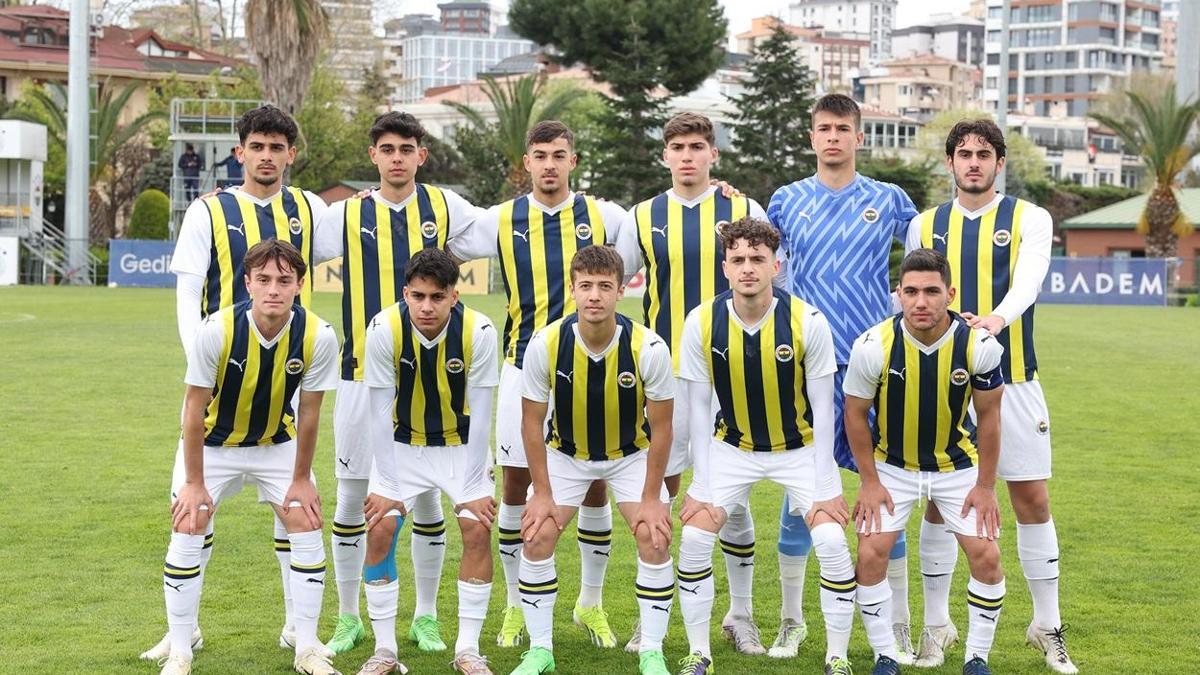 Fenerbahçe U19 takımı Giresunspor’u farklı mağlup etti