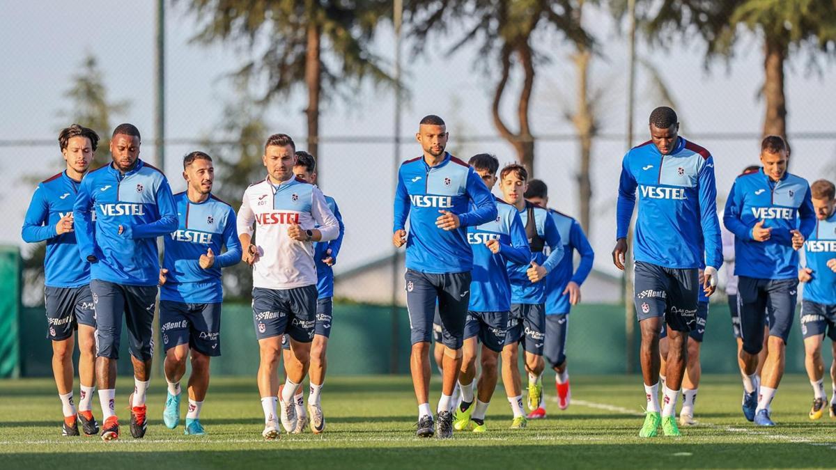 Trabzonspor'un Yeni Transferleri Eskileri Geçemedi - Futbol Haberleri