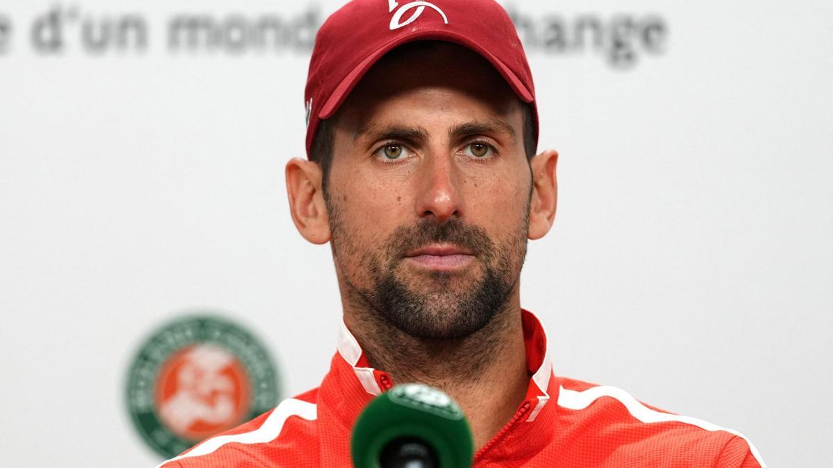 Novak Djokovic, hayranlarına kötü haberi verdi
