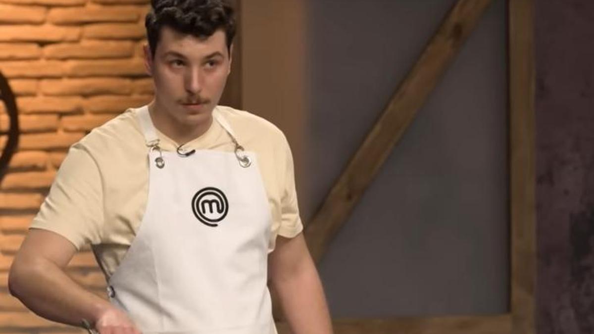 MasterChef Emre kimdir? MasterChef Emre evli mi, eşi kimdir?