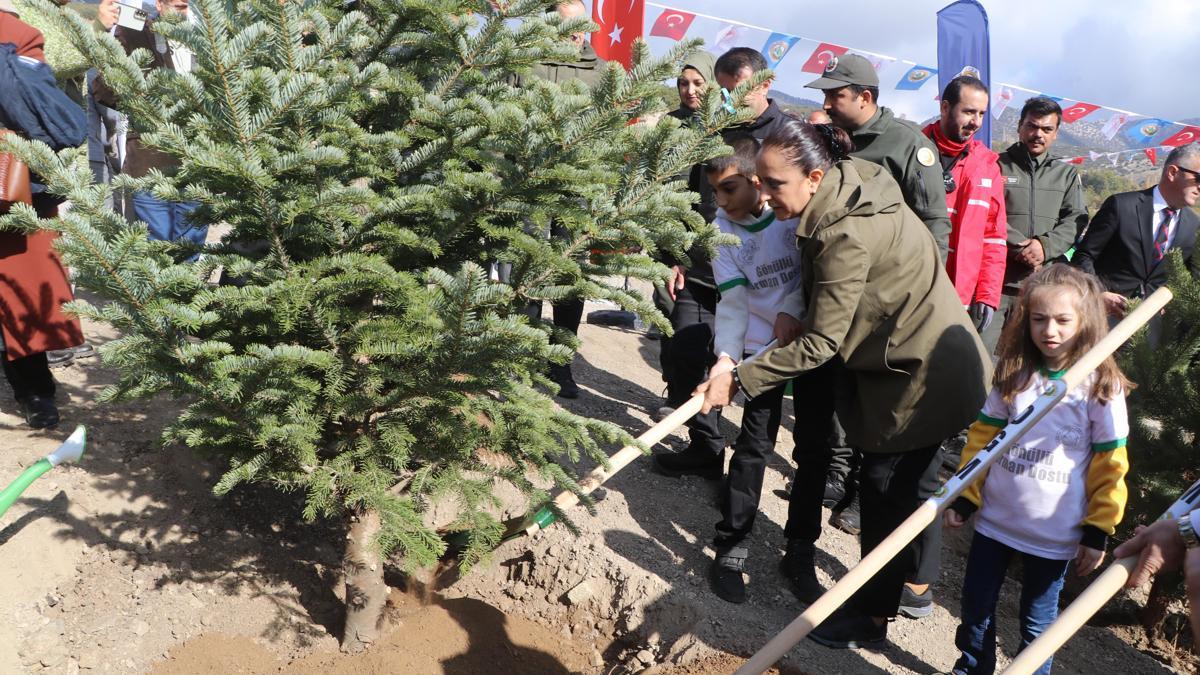 Burdur'da fidan dikim etkinliği