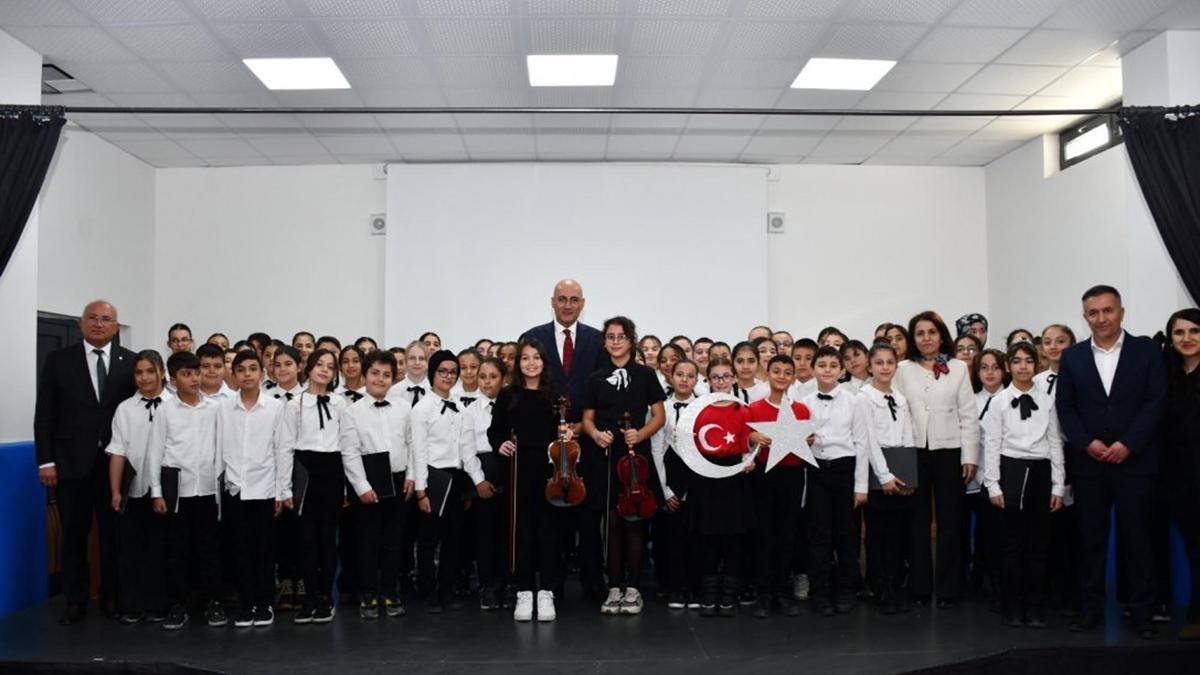 Sorgun Kaymakamı Aydın'dan öğrencilere müzik sınıfı sözü