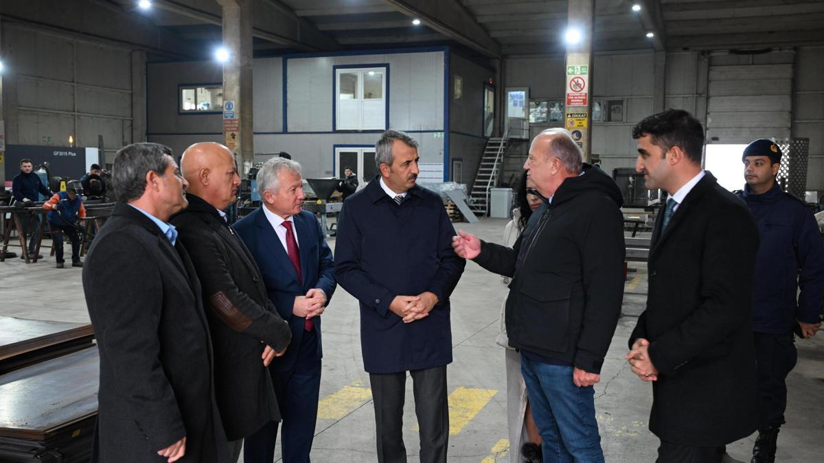 Edirne Valisi Yunus Sezer İpsala ilçesinde fabrikaları ziyaret etti