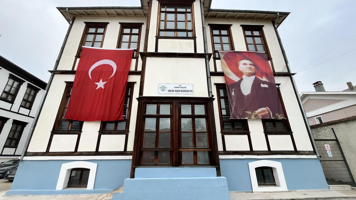 Edirne'de öğrencilere yönelik 'Günlük Yaşam Beceri Evi' uygulaması başlatıldı