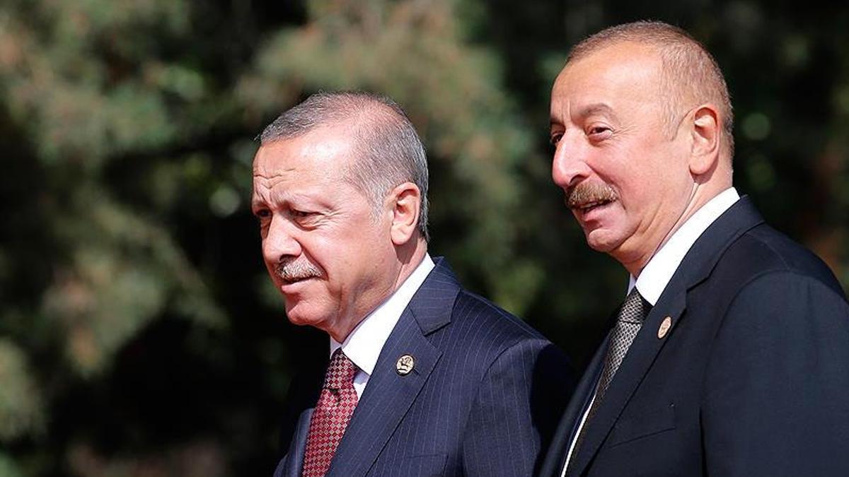 Azerbaycan Cumhurbaşkanı Aliyev’den Cumhurbaşkanı Erdoğan’a D-8 teşekkürü