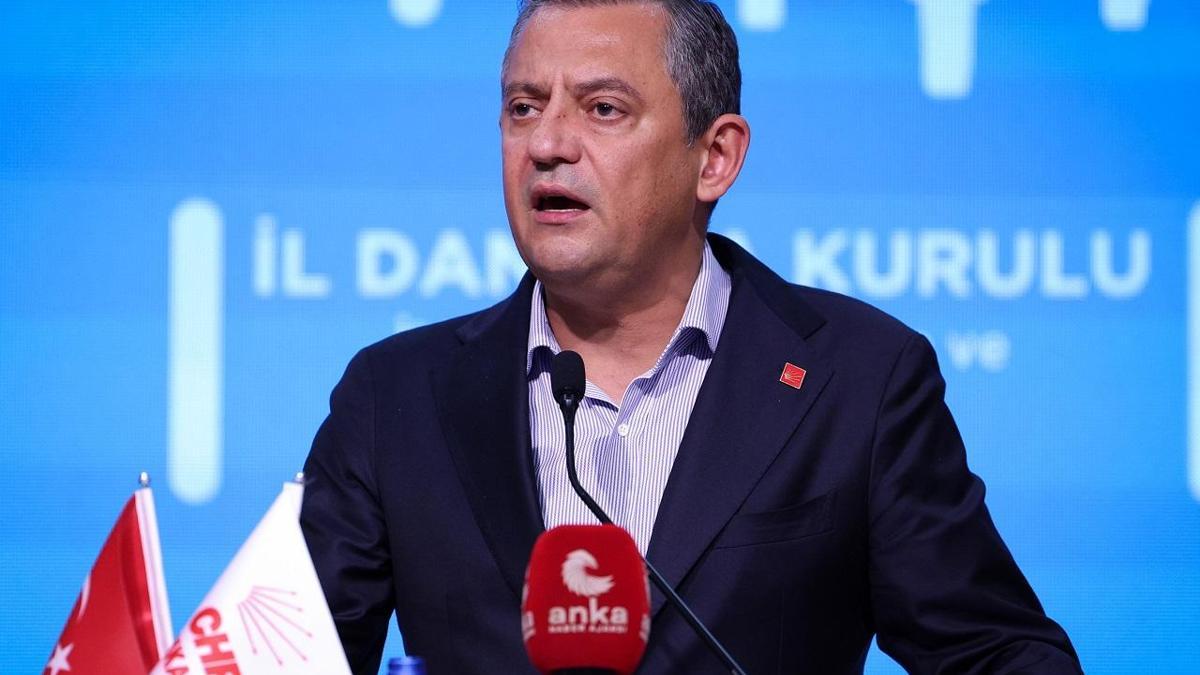 CHP'de gündem 'Suriye'... Özgür Özel: ''Demokratik bir rejimin inşa edilmesi elzemdir''