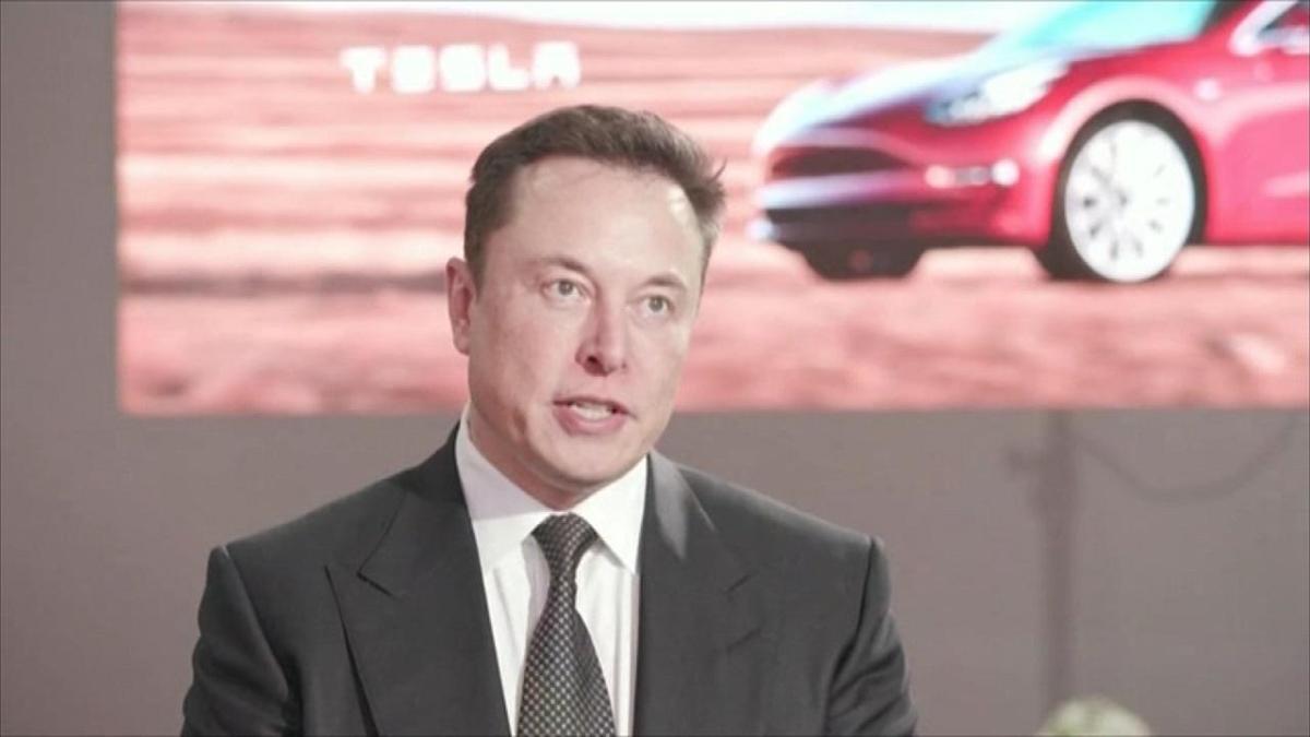 Elon Musk Avrupa'ya da el attı! Aşırı sağ partiye övgü