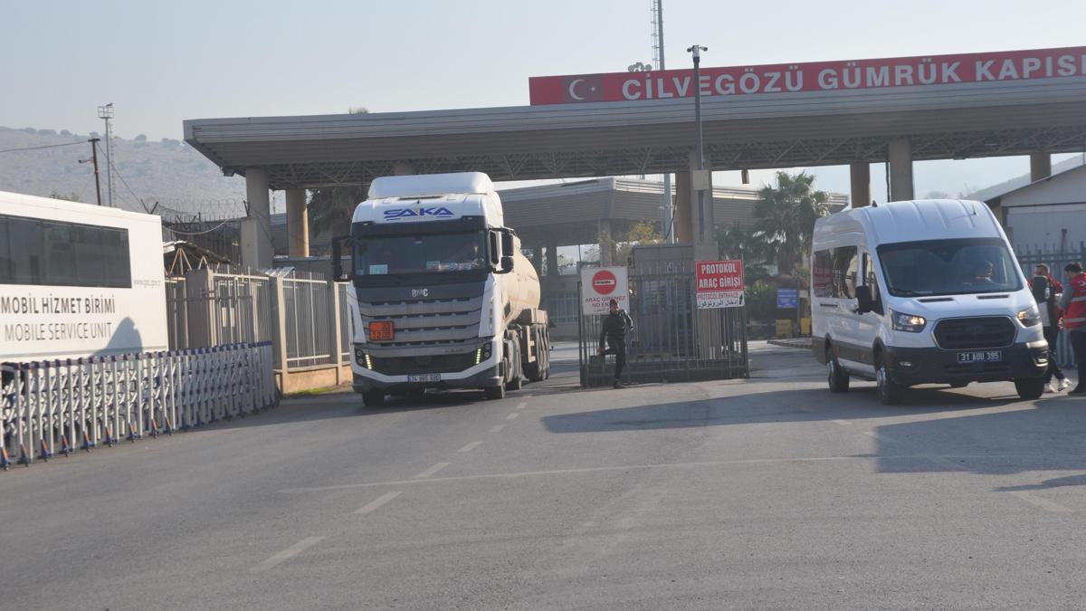 Cilvegözü’nde TIR yoğunluğu