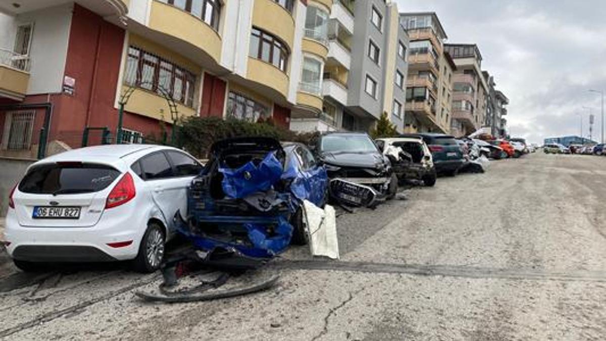 Ankara'da korkunç kaza! Önüne gelene çarptı