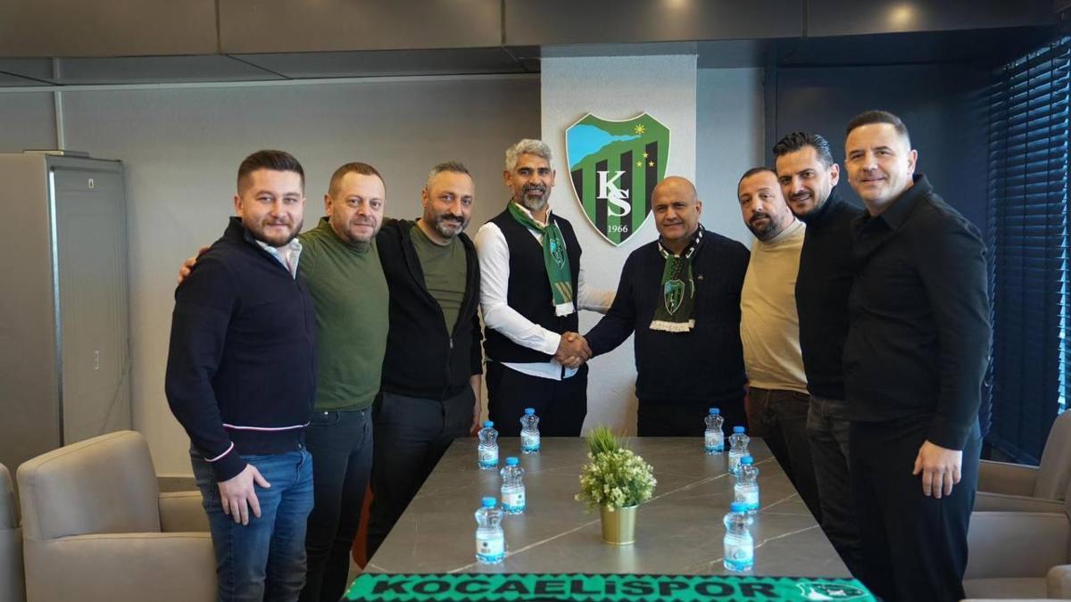 Kocaelispor’un yeni teknik direktörü İsmet Taşdemir oldu