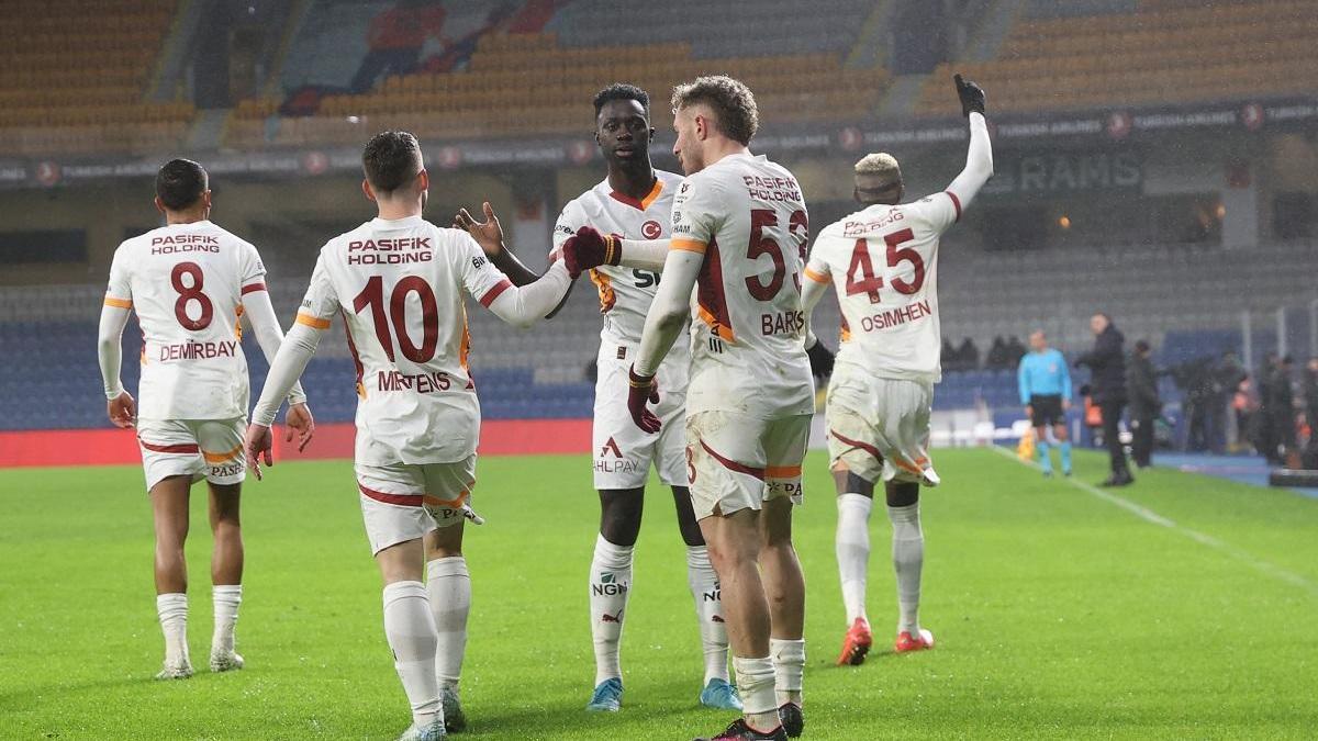 Aslan, kazanmaya devam ediyor! Başakşehir 1-2 Galatasaray Maç özeti