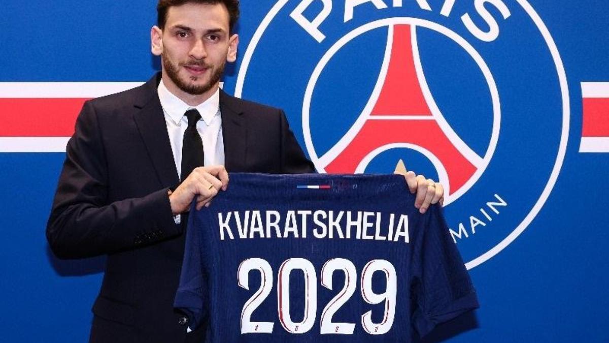 Son Dakika Spor Haberi | PSG, Khvicha Kvaratskhelia transferini bitirdi