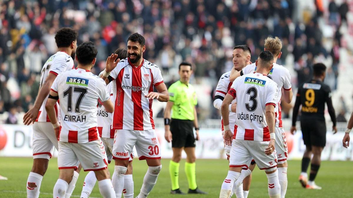 Son Dakika Spor Haberi | Sivasta 7 gollü müthiş maç! Sivasspor 5-2 Kayserispor