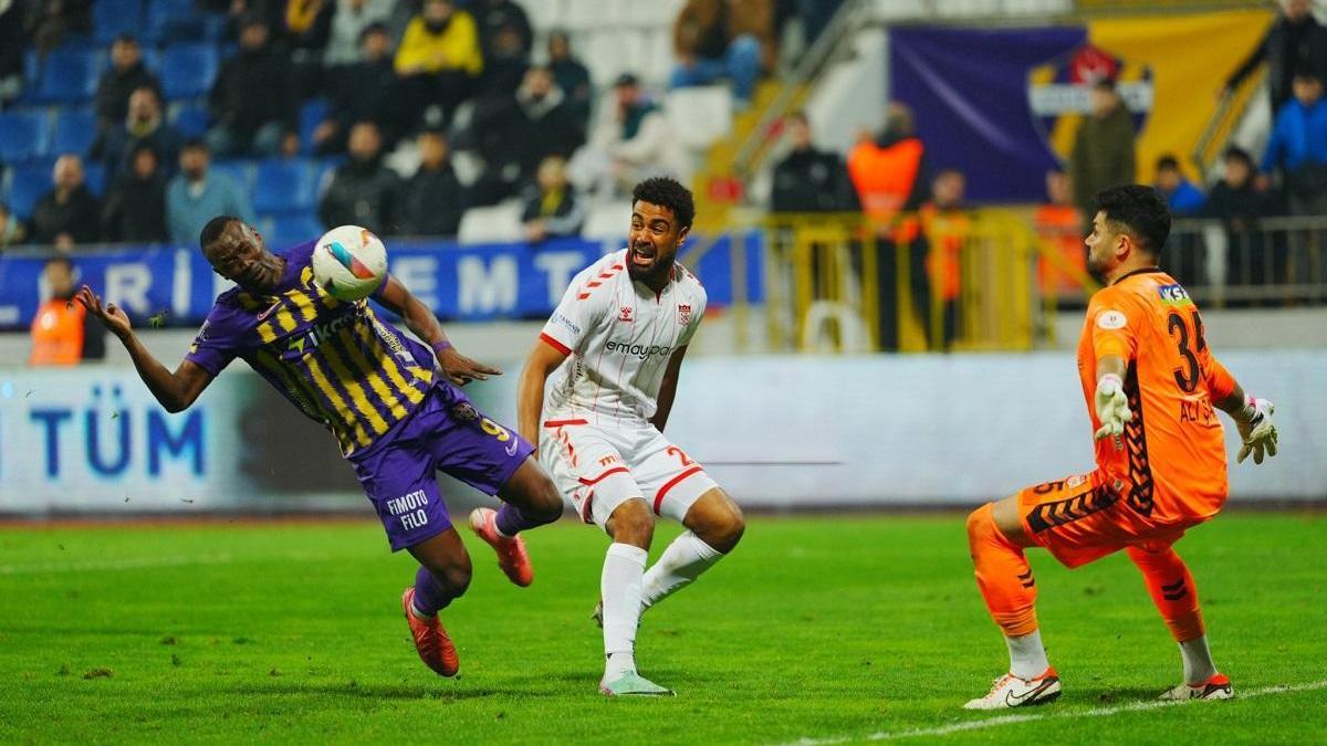 Son Dakika Spor Haberi | Eyüpspor, Sivasspordan 3 puanı tek golle aldı