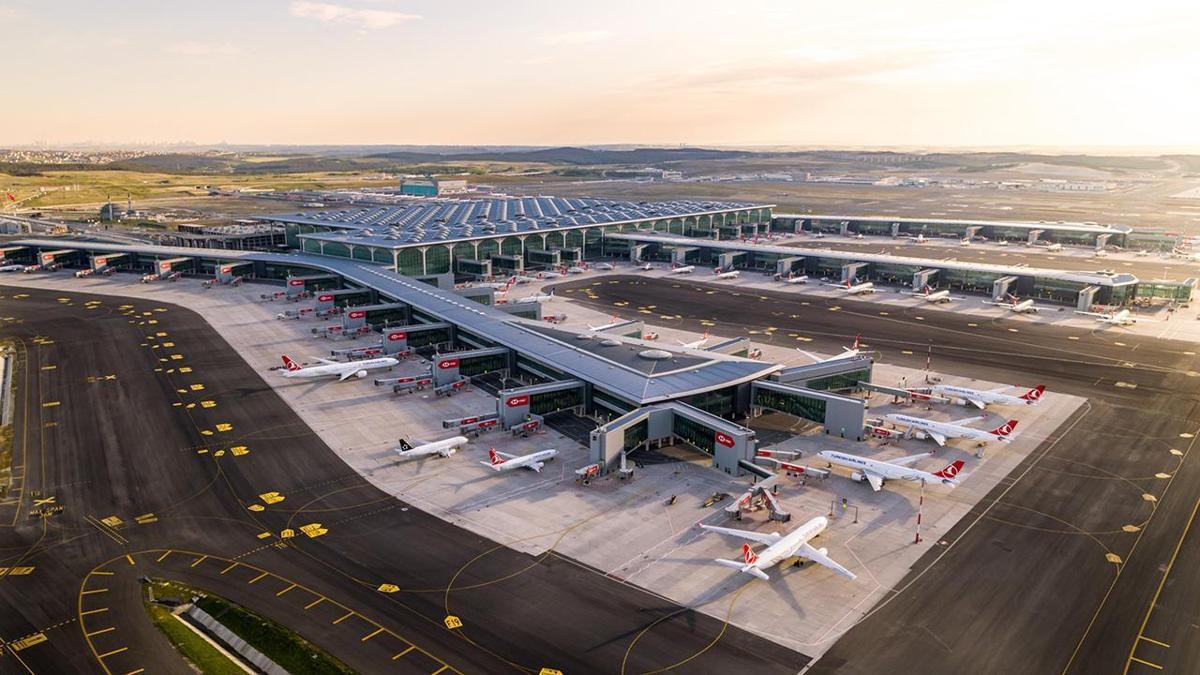 İstanbul Havalimanı'nda tüm zamanların yolcu rekoru kırıldı