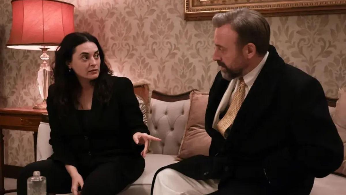 Kral Kaybederse'nin Handan'ı Aslıhan Gürbüz kimdir, nereli ve kaç yaşında? Aslıhan Gürbüz'ün dizi ve filmleri