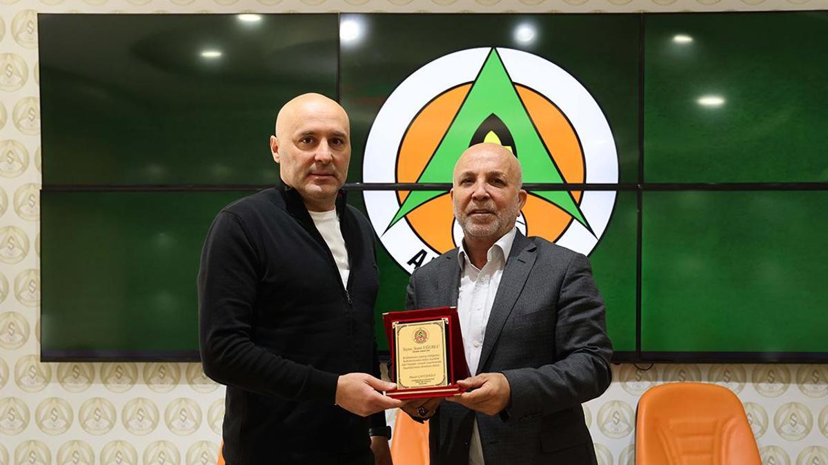 Son Dakika Spor Haberi | Alanyasporda Sami Uğurlu dönemi sona erdi
