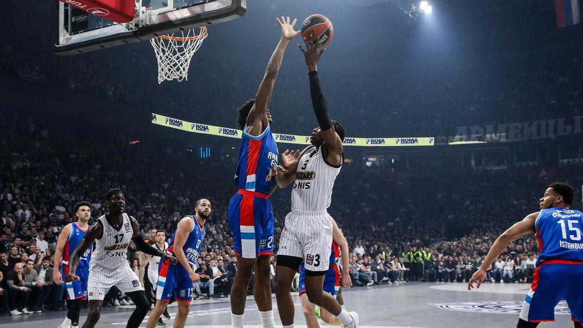 EuroLeague’de seriye bağlayan Anadolu Efes’ten, Partizan’a fark!