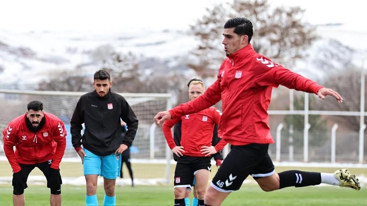 Son Dakika Spor Haberi | Sivasspor, antrenman maçı yaptı