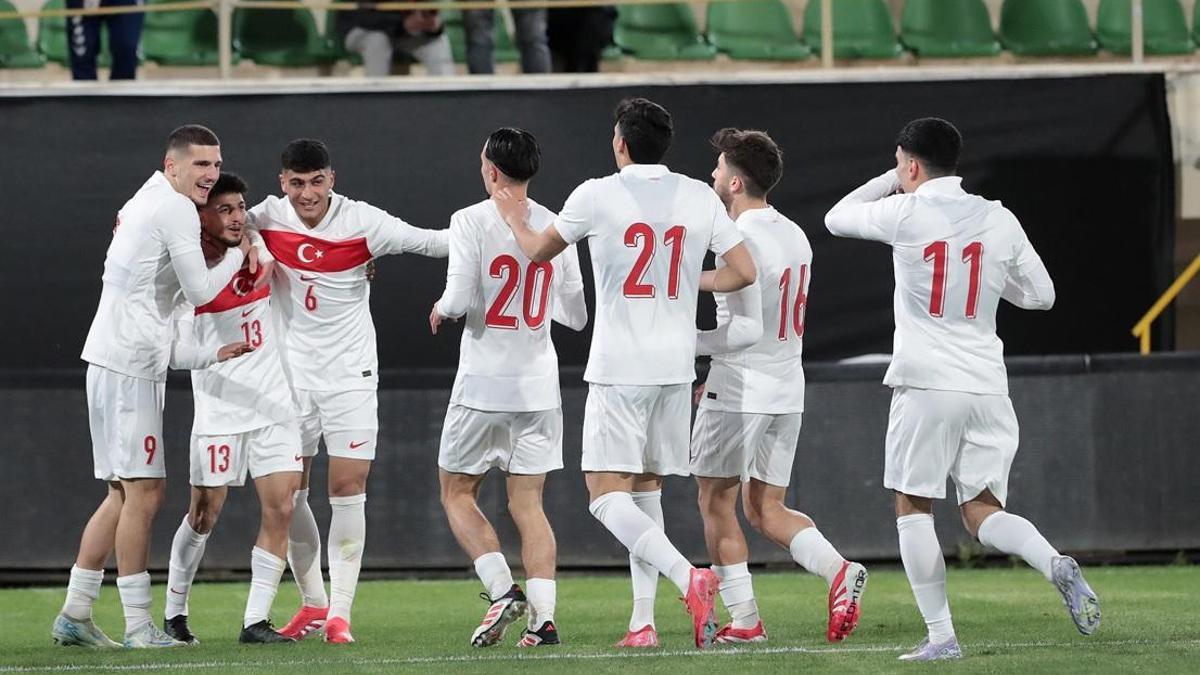 Ümit Milli Futbol Takımı, Belarus ile karşı karşıya geliyor