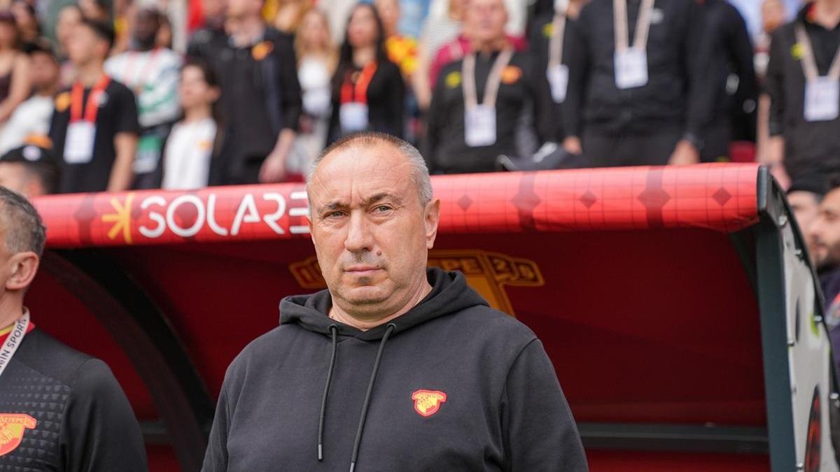 Göztepe yönetimi, Stoilov’un raporunu bekliyor
