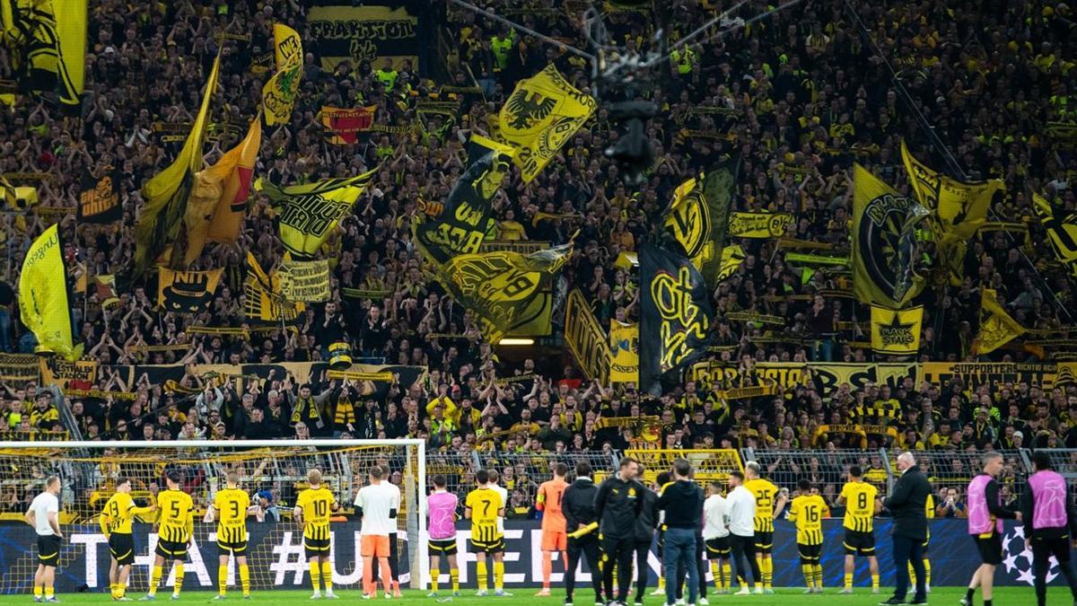 Dortmund zorladı, Barcelona turu bırakmadı! Sarı-duvar şov yaptı…